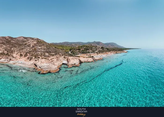 Pinus Village Apartments, 100M To Beach
