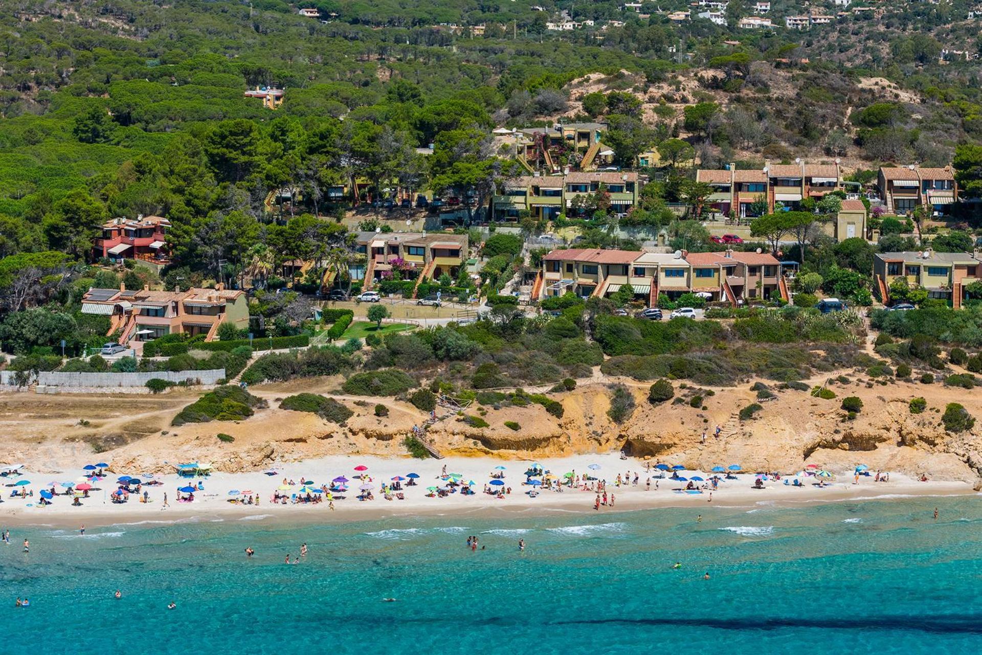 Pinus Village Apartments, 100m To Santa Margherita di Pula